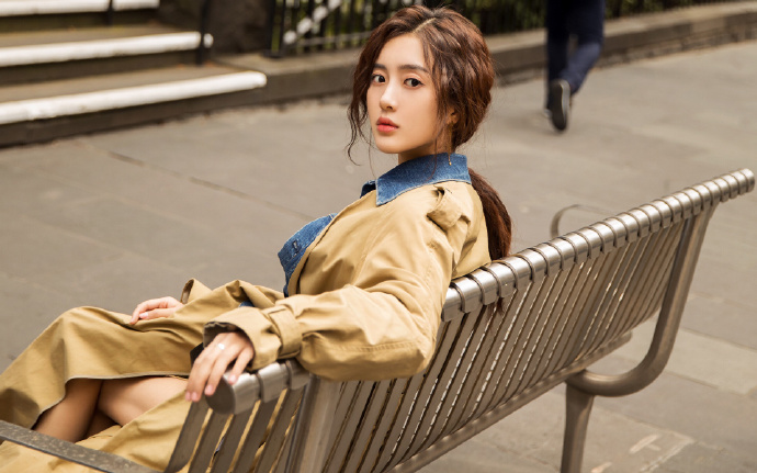 习近平：中方始终把上海合作组织作为周边外交优先事项